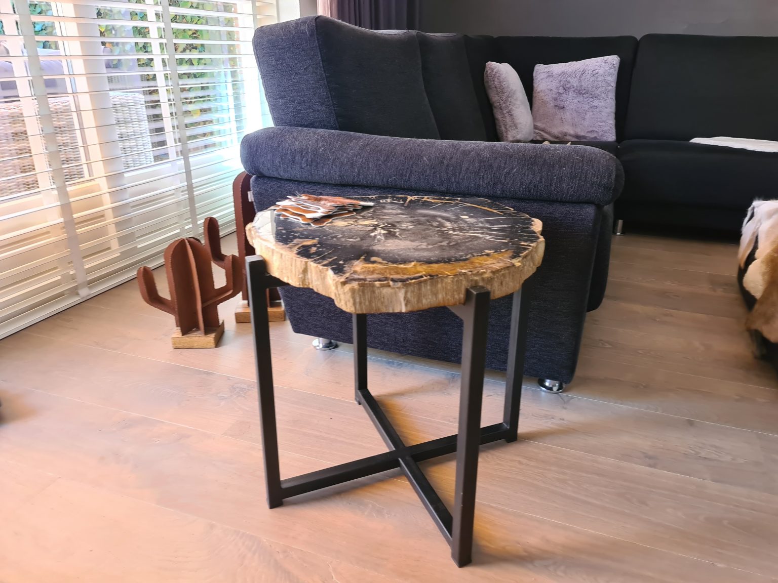 Versteend hout tafel 50 cm SDB Living